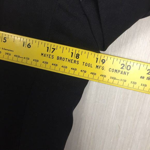 HUGO BOSS Men's Black Sport Coat Blazer 100% Wool Size 40 Reg - Picture 9 of 11